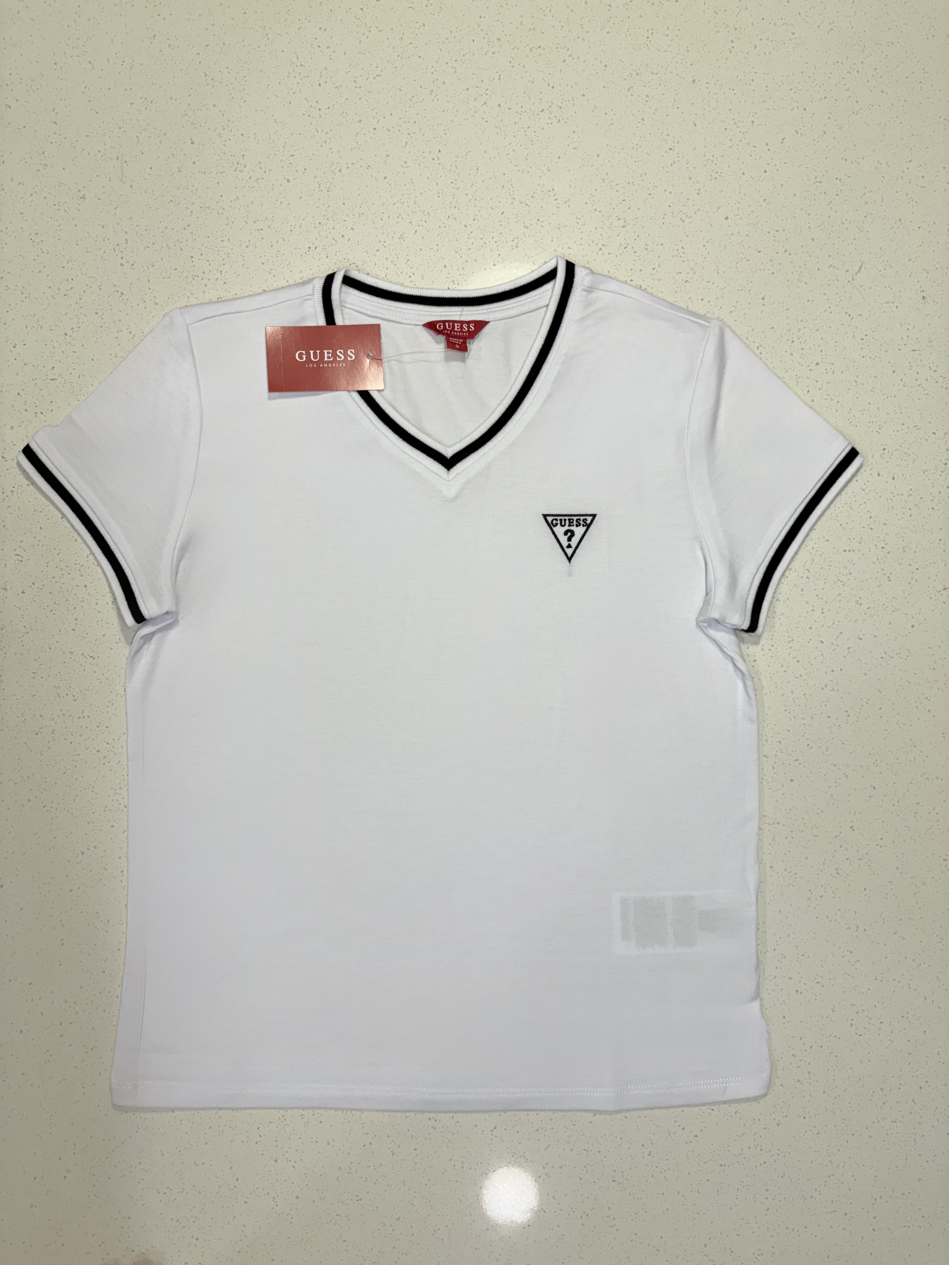 Remera Guess