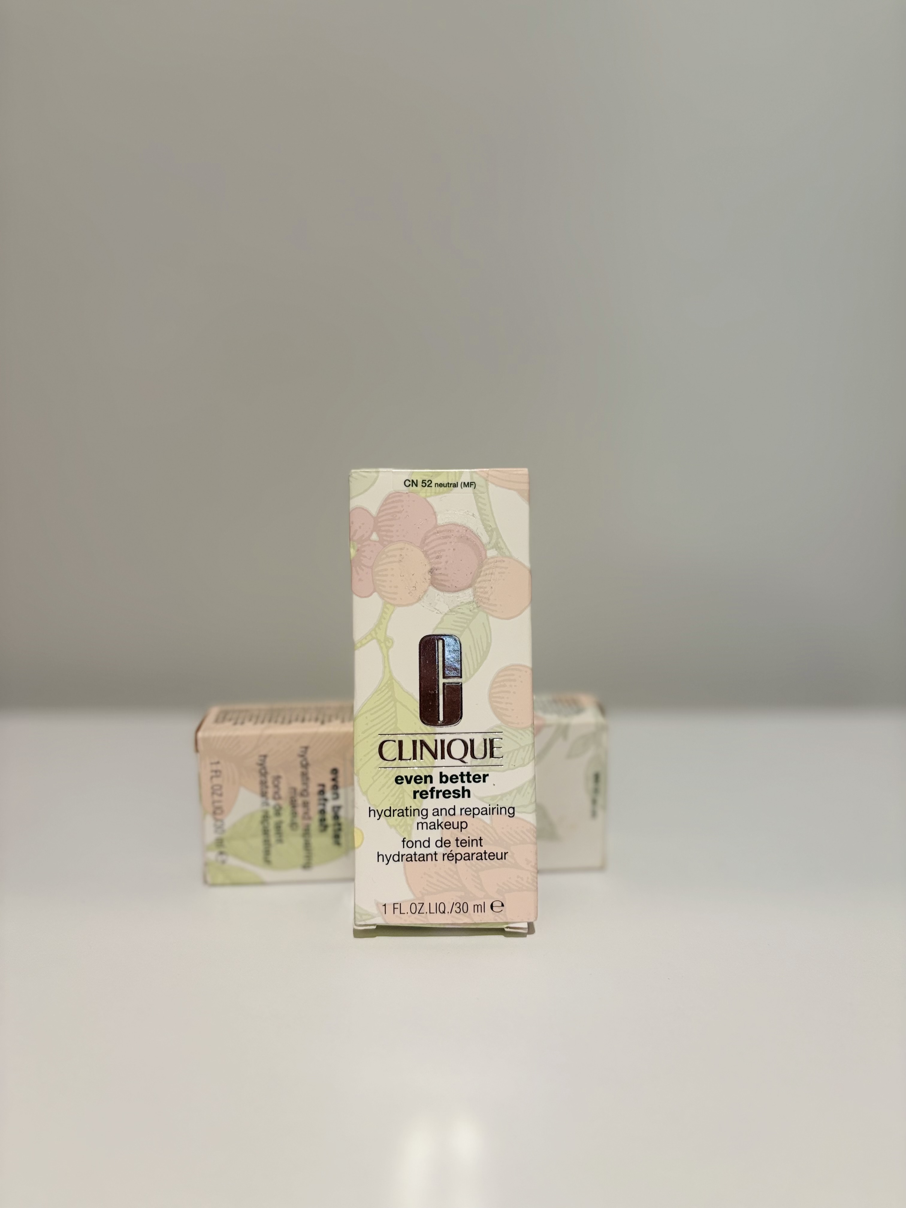 Clinique Base 
