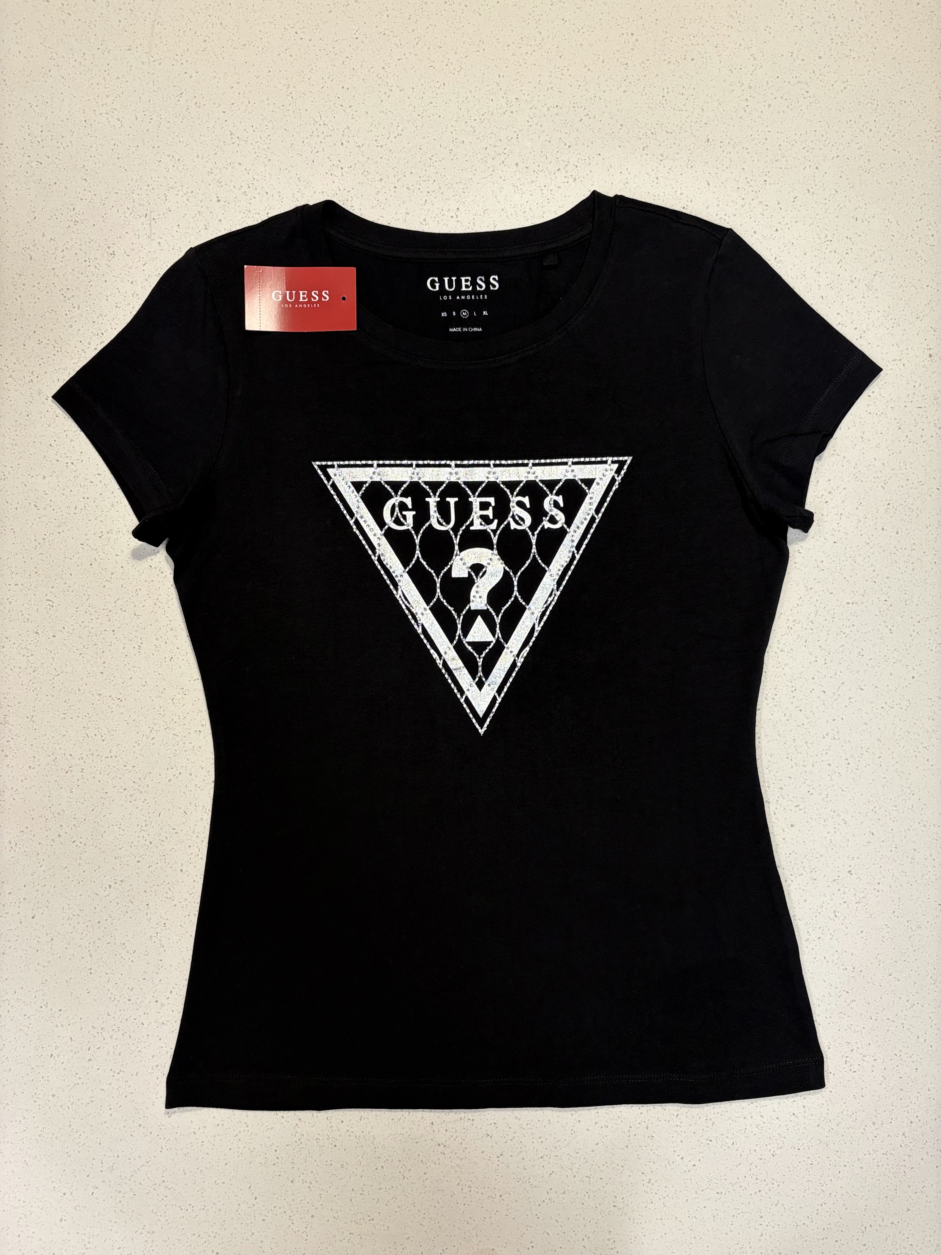 Remera Guess